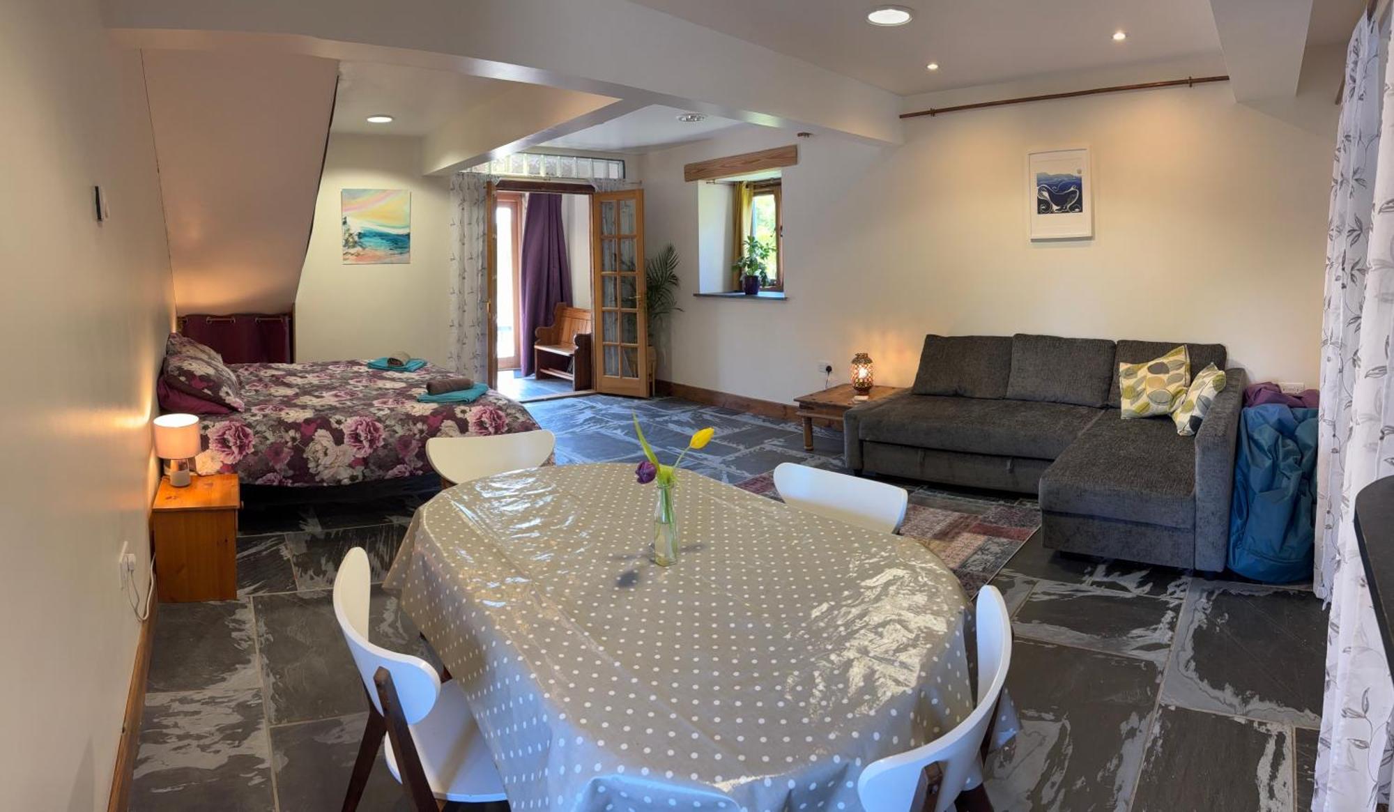 The Shippon At Rosehip Apartment Launceston Exterior photo
